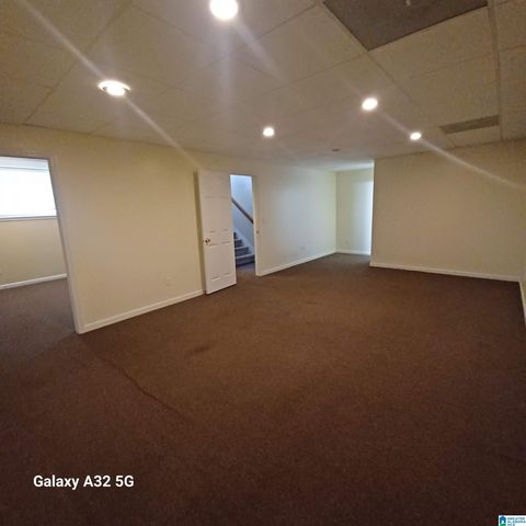 1001 PARKWOOD CIRCLE, Birmingham, AL 35215