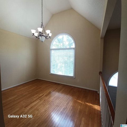 1001 PARKWOOD CIRCLE, Birmingham, AL 35215