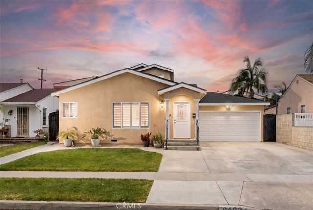 6402 Raymond Avenue, Long Beach, CA 90805