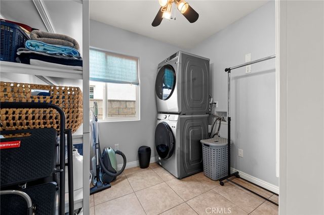 6402 Raymond Avenue, Long Beach, CA 90805