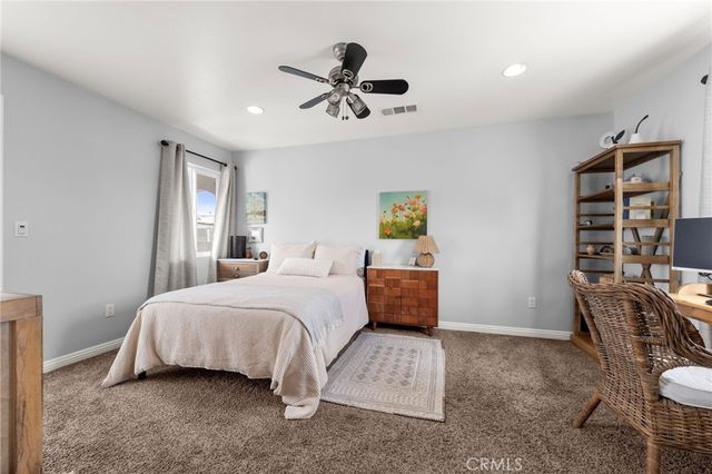 6402 Raymond Avenue, Long Beach, CA 90805