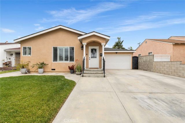6402 Raymond Avenue, Long Beach, CA 90805