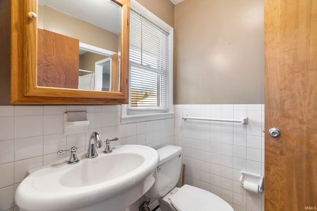 262 N ST RD 39, Monticello, IN 47960