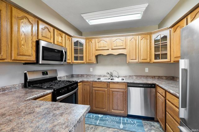 262 N ST RD 39, Monticello, IN 47960