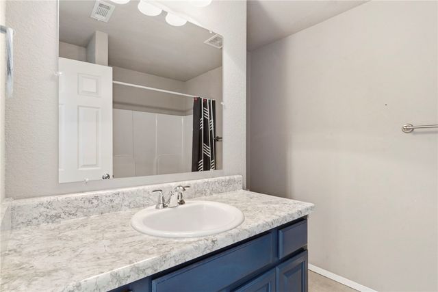 7233 Charlotte Avenue, Springdale, AR 72762