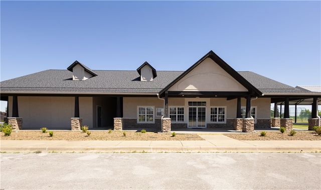 7233 Charlotte Avenue, Springdale, AR 72762