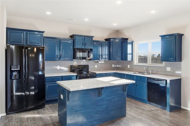 7233 Charlotte Avenue, Springdale, AR 72762