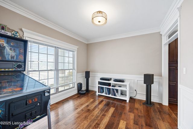 11101 Pebble Creek Dr, Louisville, KY 40241