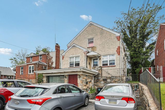 319 MACDADE BLVD, Folsom, PA 19033