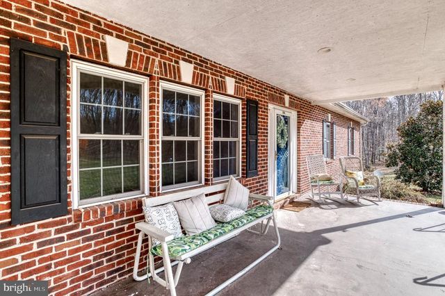 3220 COURTNEY SCHOOL RD, Midland, VA 22728