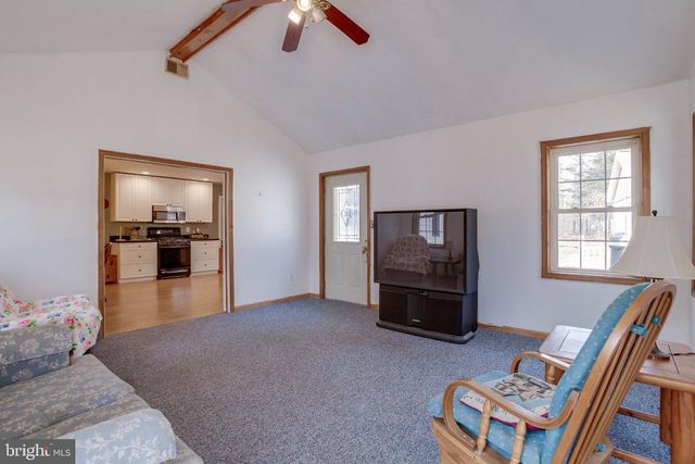 3220 COURTNEY SCHOOL RD, Midland, VA 22728