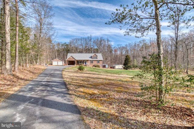 3220 COURTNEY SCHOOL RD, Midland, VA 22728