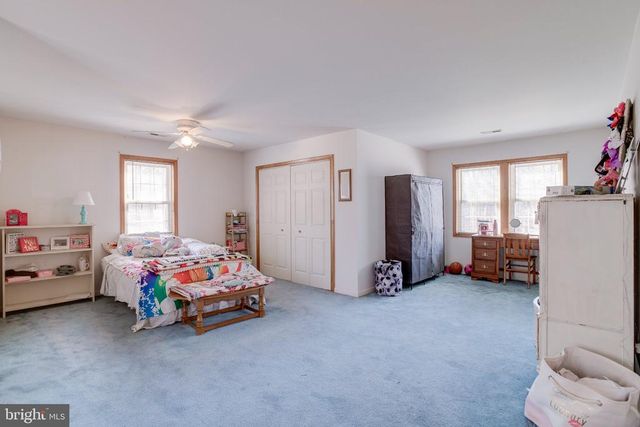 3220 COURTNEY SCHOOL RD, Midland, VA 22728