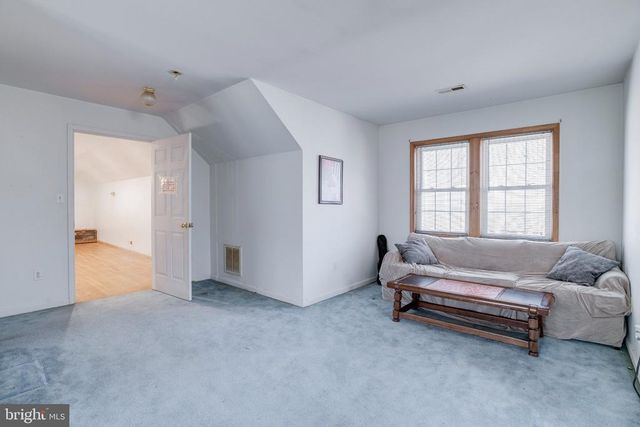 3220 COURTNEY SCHOOL RD, Midland, VA 22728