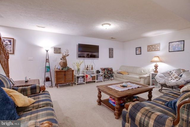 3220 COURTNEY SCHOOL RD, Midland, VA 22728