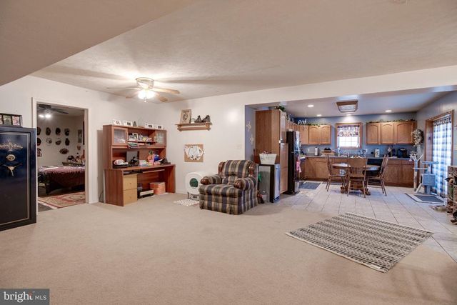 3220 COURTNEY SCHOOL RD, Midland, VA 22728