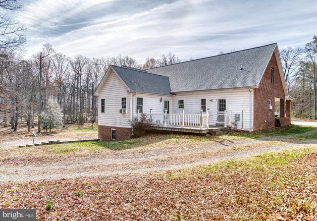 3220 COURTNEY SCHOOL RD, Midland, VA 22728