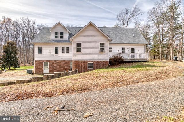 3220 COURTNEY SCHOOL RD, Midland, VA 22728