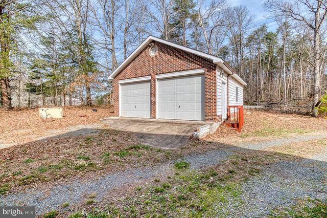 3220 COURTNEY SCHOOL RD, Midland, VA 22728