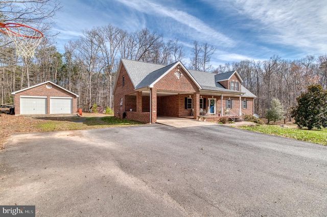 3220 COURTNEY SCHOOL RD, Midland, VA 22728