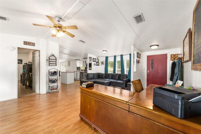 19551 SE 42ND PLACE, Morriston, FL 32668