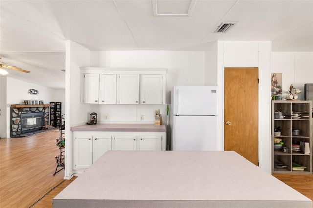 19551 SE 42ND PLACE, Morriston, FL 32668