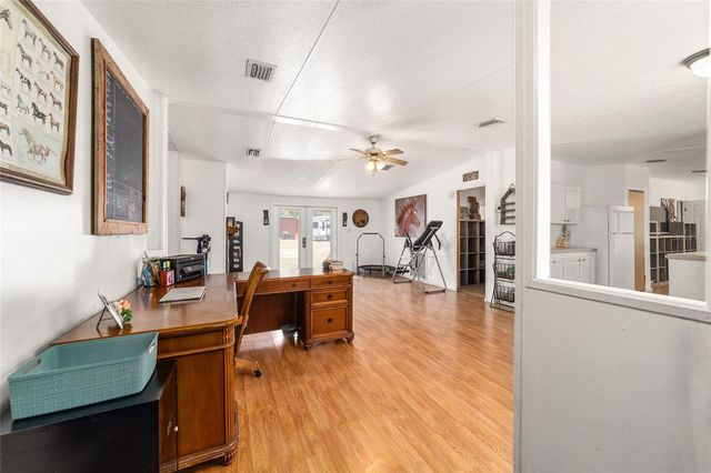 19551 SE 42ND PLACE, Morriston, FL 32668
