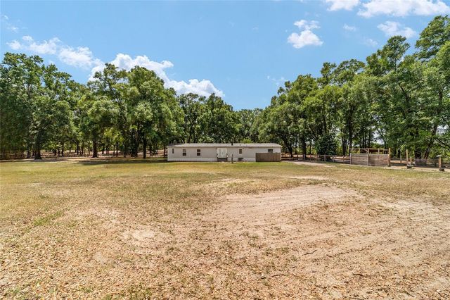 19551 SE 42ND PLACE, Morriston, FL 32668
