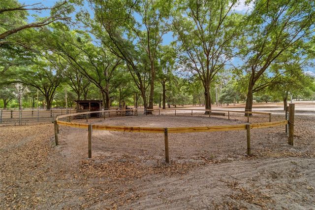 19551 SE 42ND PLACE, Morriston, FL 32668