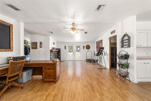 19551 SE 42ND PLACE, Morriston, FL 32668