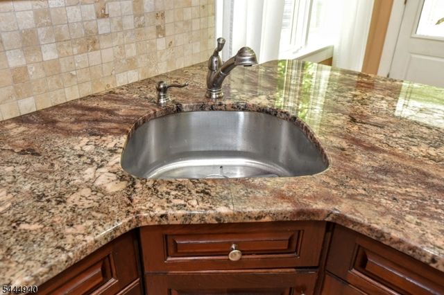 508 Pat Hamburg Tpke, West Milford Twp., NJ 07480