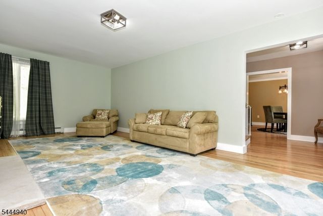 508 Pat Hamburg Tpke, West Milford Twp., NJ 07480