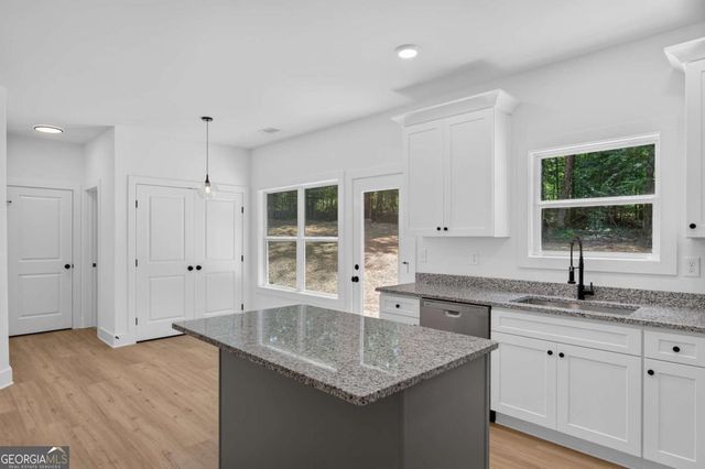 250 Sundown Drive, Dawsonville, GA 30534