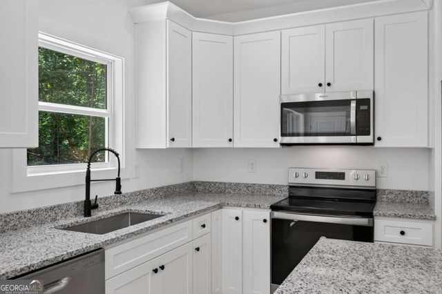 250 Sundown Drive, Dawsonville, GA 30534
