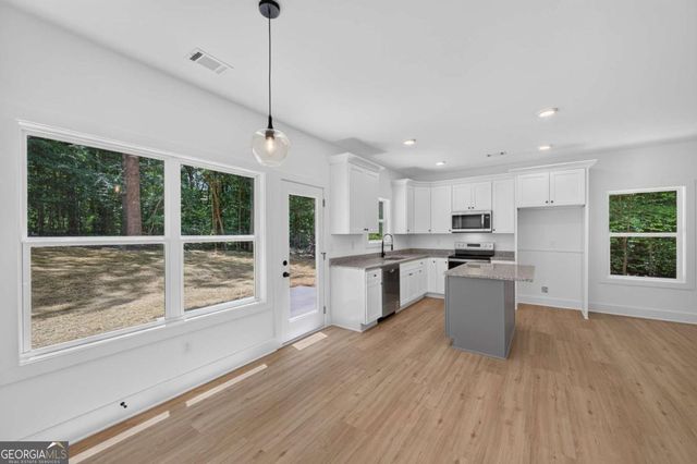 250 Sundown Drive, Dawsonville, GA 30534