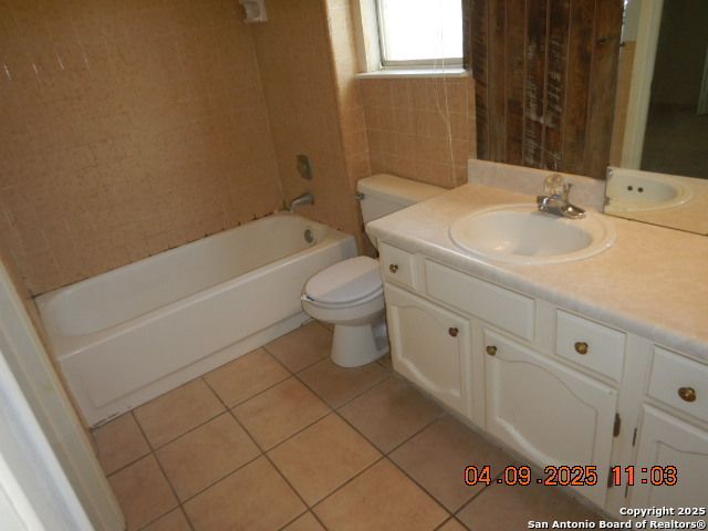 9704 Big Geronimo, San Antonio, TX 78254