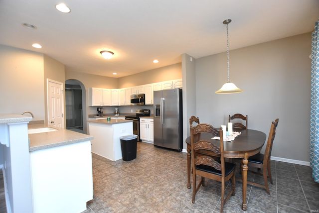 212 S Rockwood Crescent Court, Bloomington, IN 47403