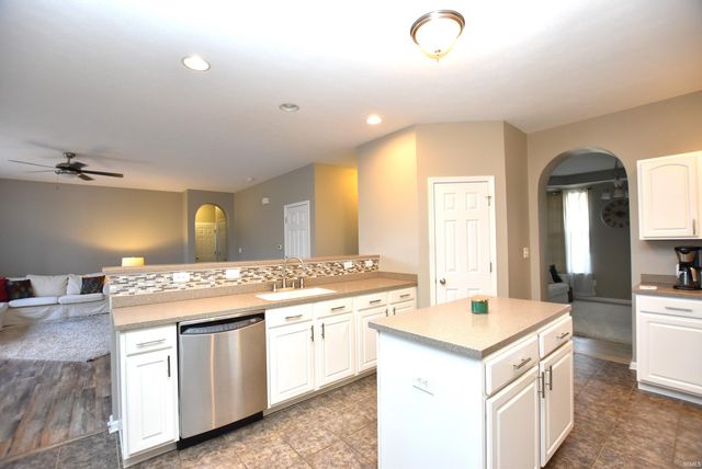 212 S Rockwood Crescent Court, Bloomington, IN 47403