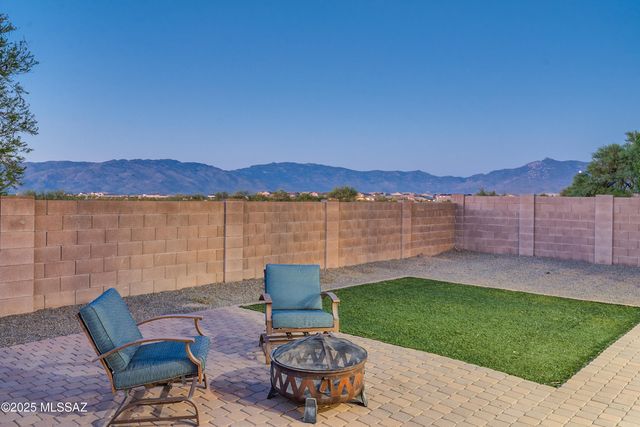 12517 E Red Iron Trail, Vail, AZ 85641