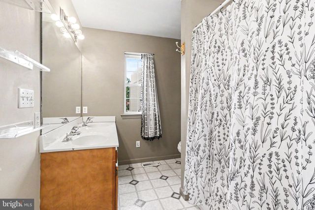 108 WOODSIDE CT, Annville, PA 17003