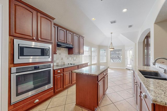 14609 Frisco Ranch Drive, Little Elm, TX 75068