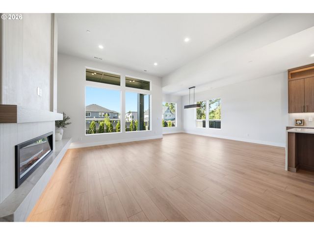 3718 N 12TH Cir, Ridgefield, WA 98642