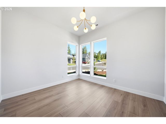 3718 N 12TH Cir, Ridgefield, WA 98642