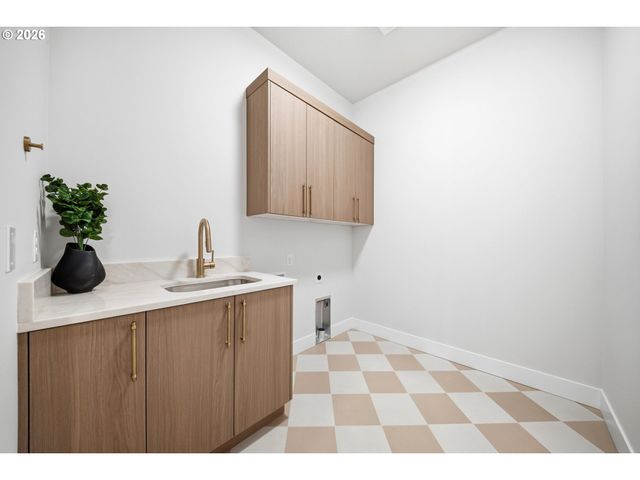3718 N 12TH Cir, Ridgefield, WA 98642