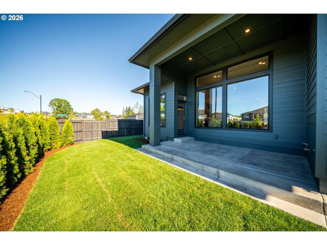 3718 N 12TH Cir, Ridgefield, WA 98642