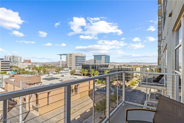 353 East Bonneville Avenue 707, Las Vegas, NV 89101