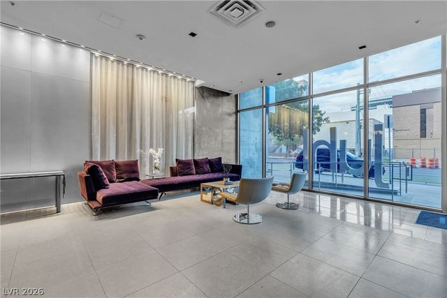 353 East Bonneville Avenue 707, Las Vegas, NV 89101