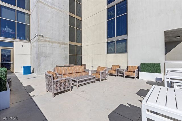 353 East Bonneville Avenue 707, Las Vegas, NV 89101