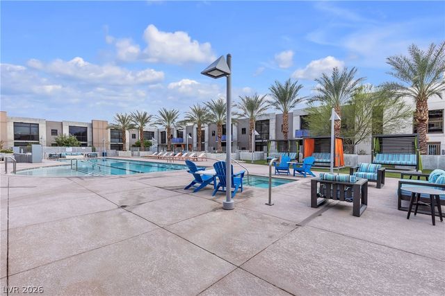 353 East Bonneville Avenue 707, Las Vegas, NV 89101