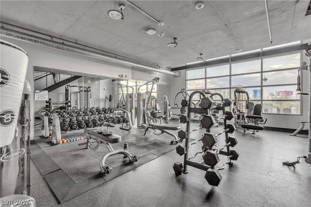 353 East Bonneville Avenue 707, Las Vegas, NV 89101